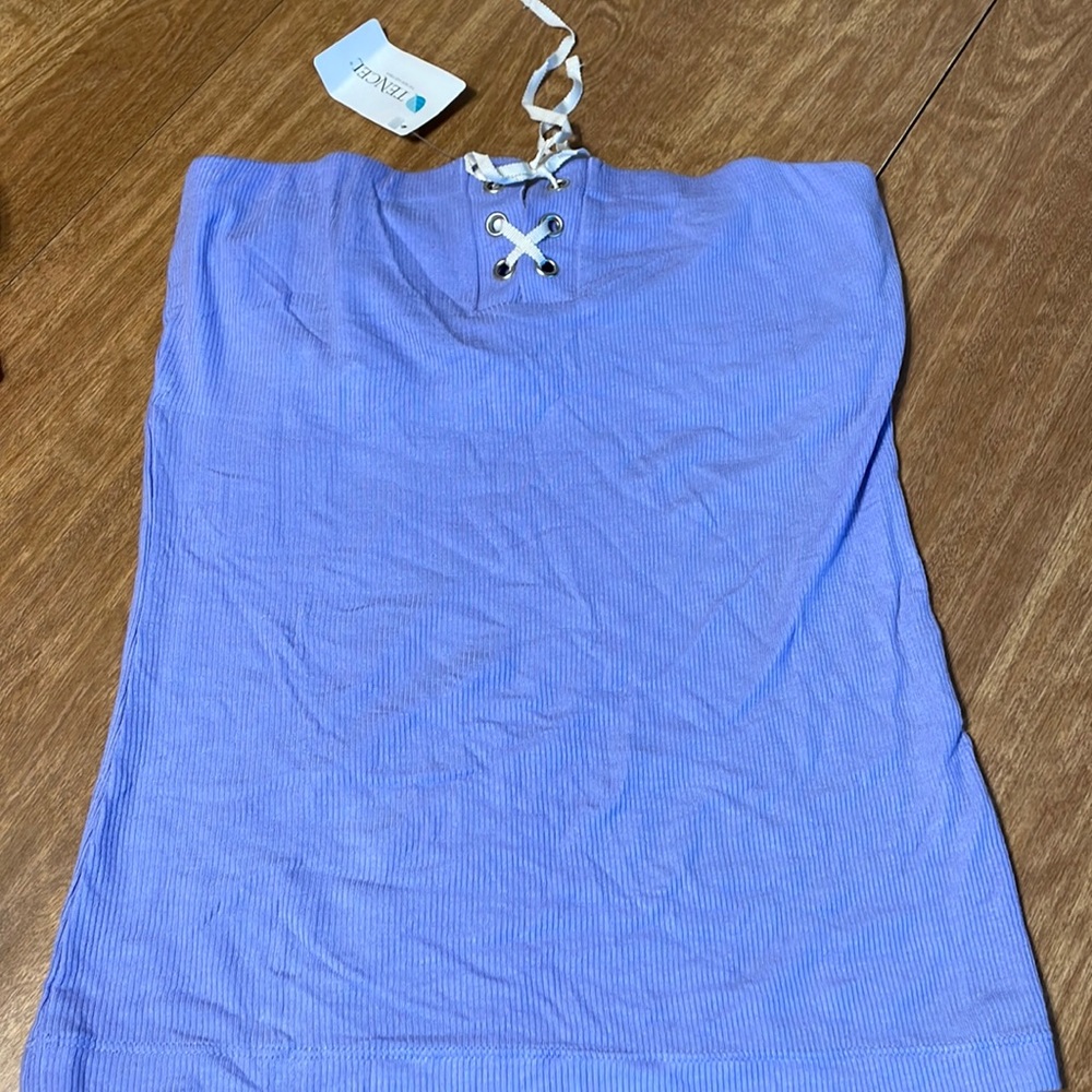 Woman's tank top